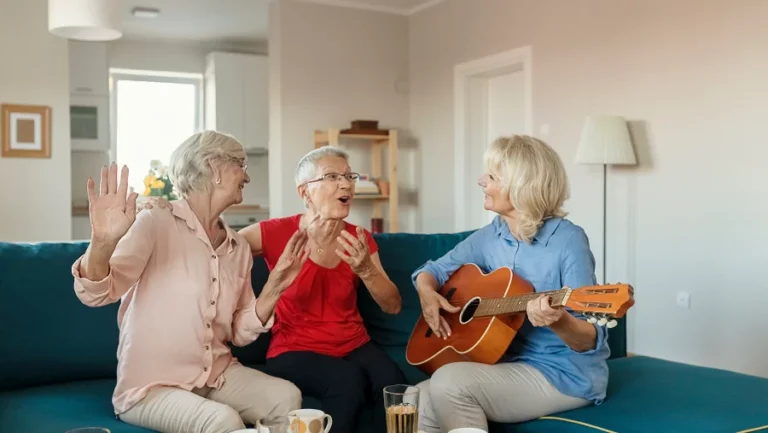 Best Indoor Activities for Seniors