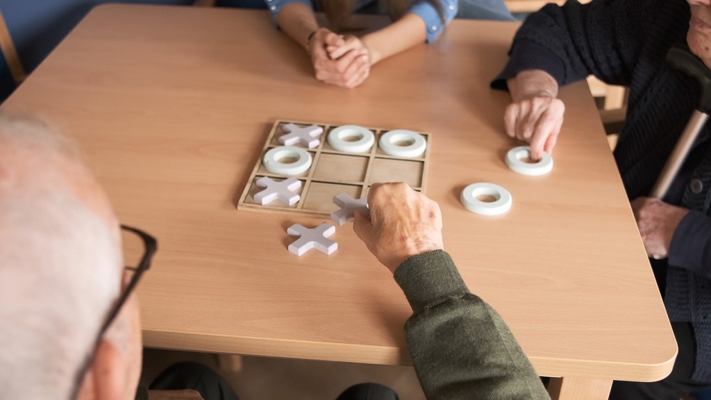 Seniors play Tic-Tac-Toe